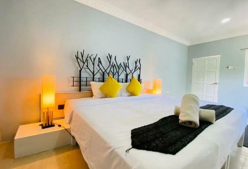 اتاق لوکس با چشم‌انداز دریا, Fat Mermaid Guesthouse