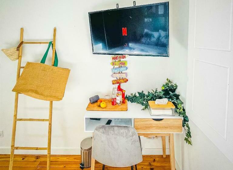 带共用浴室的标准房间, Caribbean Spirit