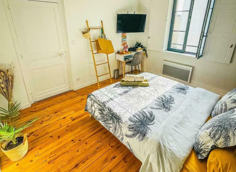 带共用浴室的标准房间, Caribbean Spirit