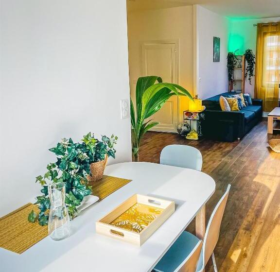 带共用浴室的标准房间, Caribbean Spirit