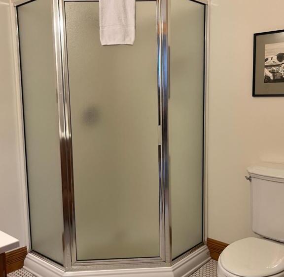 غرفة ديلوكس, Gable House Bed And Breakfast Inn