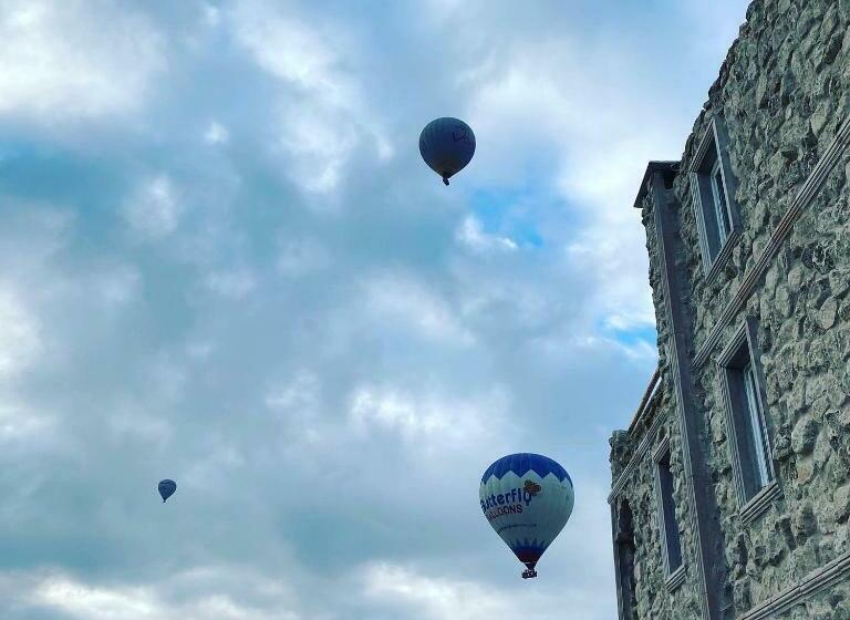 اتاق استاندارد با چشم‌انداز باغ, Ala Stone House