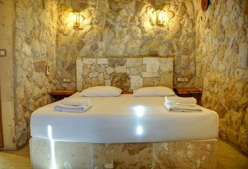 اتاق استاندارد با چشم‌انداز باغ, Ala Stone House