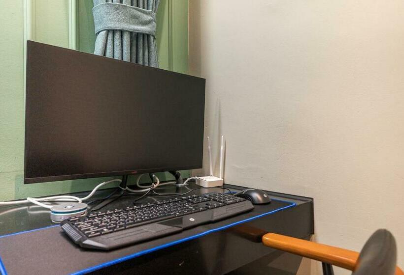 스탠다드 룸, Starhills