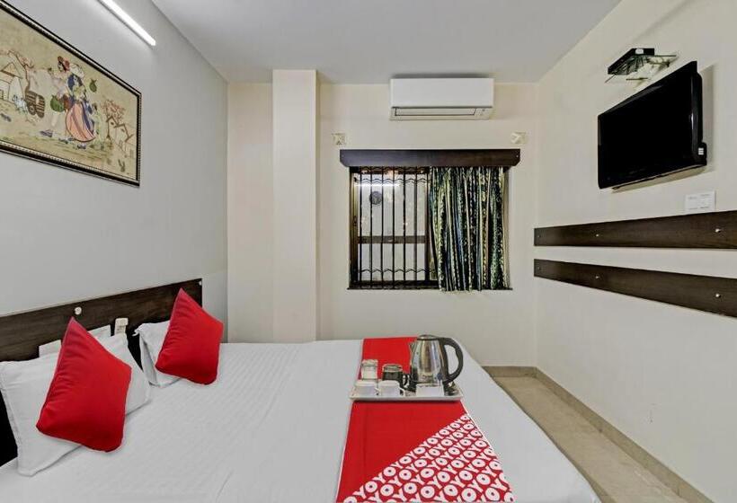 Habitació Triple Clàssica, Flagship Hotel Diva Inn