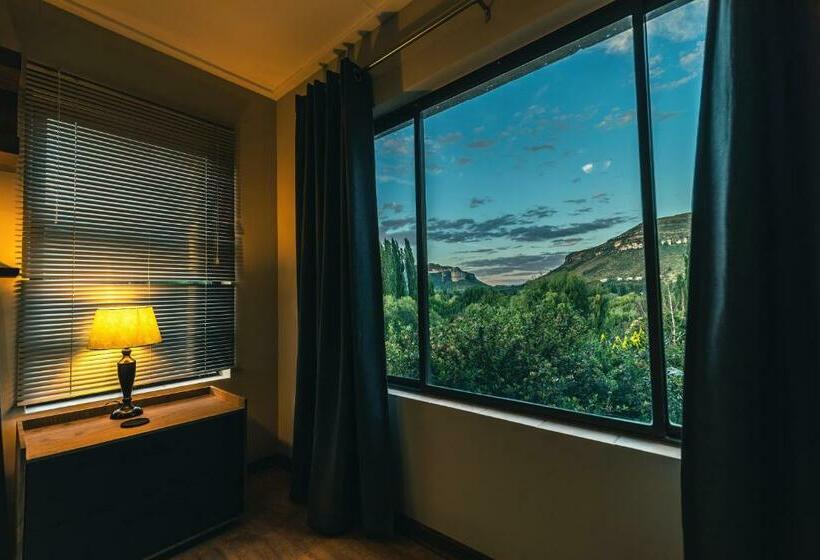 스탠다드 룸 산 전망, Titanic View   Place Of Peace