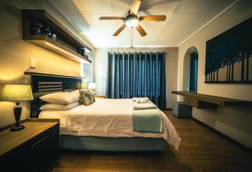 Номер Стандарт Вид на Горы, Titanic View   Place Of Peace