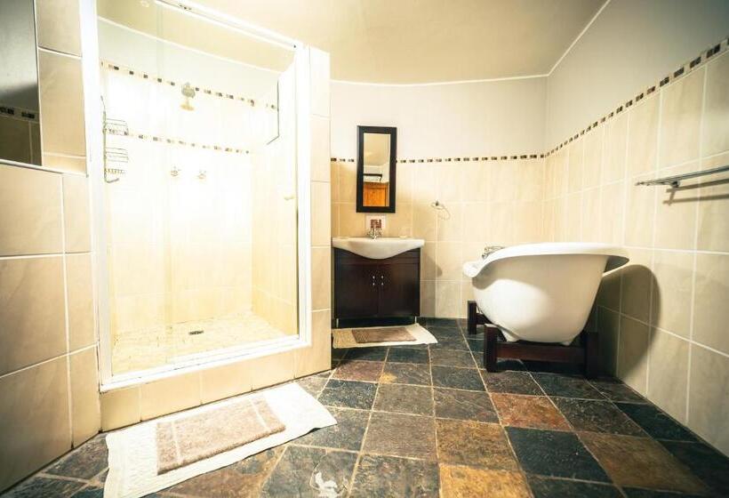 패밀리 룸, Titanic View   Place Of Peace