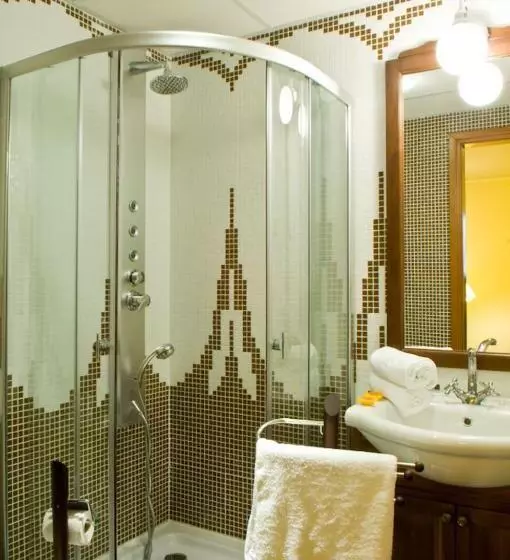 سوییت سوپریور, Amira Boutique Hotel Hévíz Wellness & Spa
