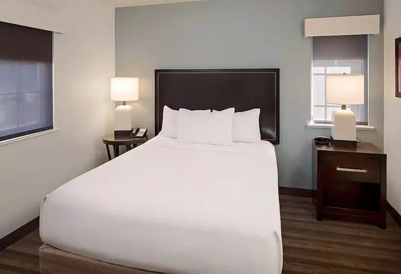 Sviitti Liikuntarajoitteisille, Hyatt House Dallas Addison