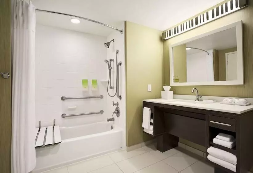 身障者適用スイートルーム, Home2 Suites By Hilton Greensboro Airport, Nc