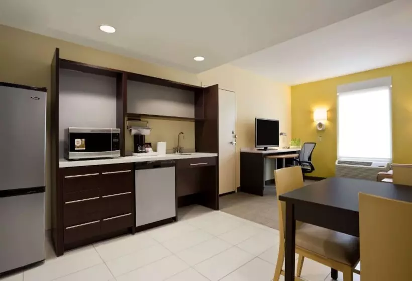 身障者適用スイートルーム, Home2 Suites By Hilton Greensboro Airport, Nc