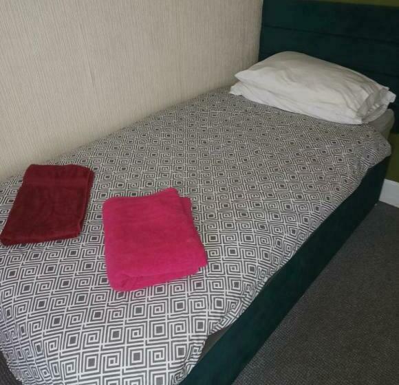 バスルーム共有のシングルスタンダード, Kirkstead Guesthouse, Pet Friendly Rooms Available, Everyone Welcome