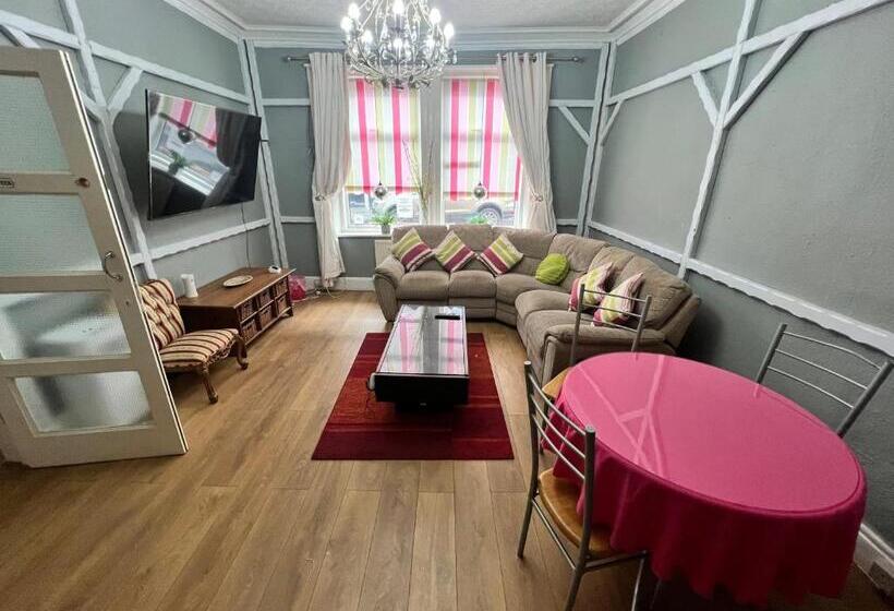 スタンダードシングルルーム, Kirkstead Guesthouse, Pet Friendly Rooms Available, Everyone Welcome