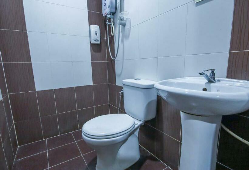 标准间, Capital O 812 Hotel Smc Seksyen 13