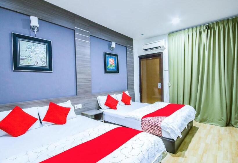 家庭套房, Capital O 812 Hotel Smc Seksyen 13