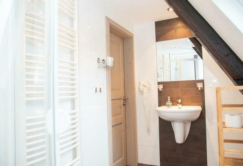 غرفة قياسية ثلاثية, Alte Windmühle   Hotel Garni