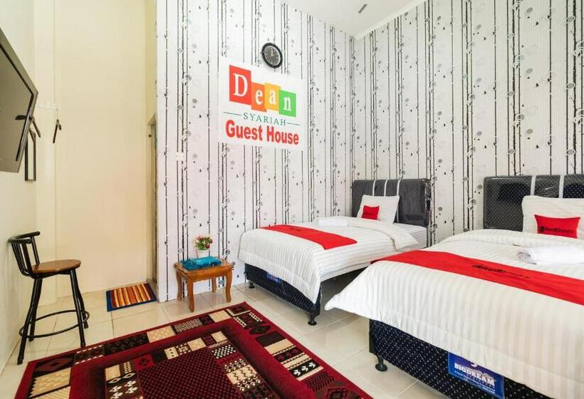 Номер Стандарт, Reddoorz Syariah Near Pasar Aur Kuning