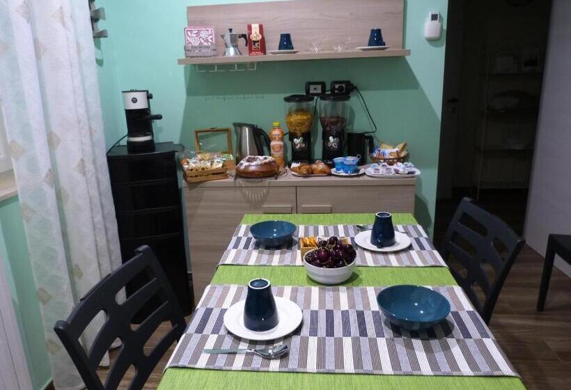 ３ベッドルームアパートメント, Home Sweet Home