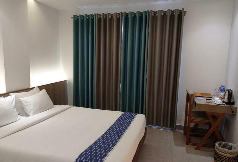 اتاق استاندارد با تخت بزرگ, Nandini