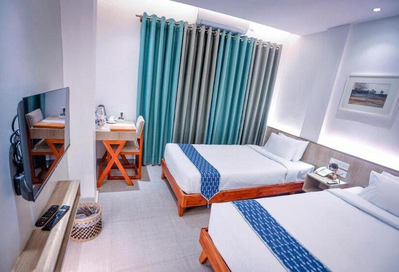 اتاق لوکس, Nandini