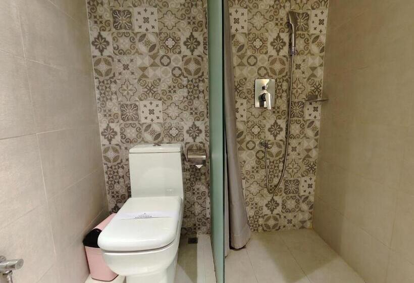 اتاق استاندارد با تخت بزرگ, Nandini