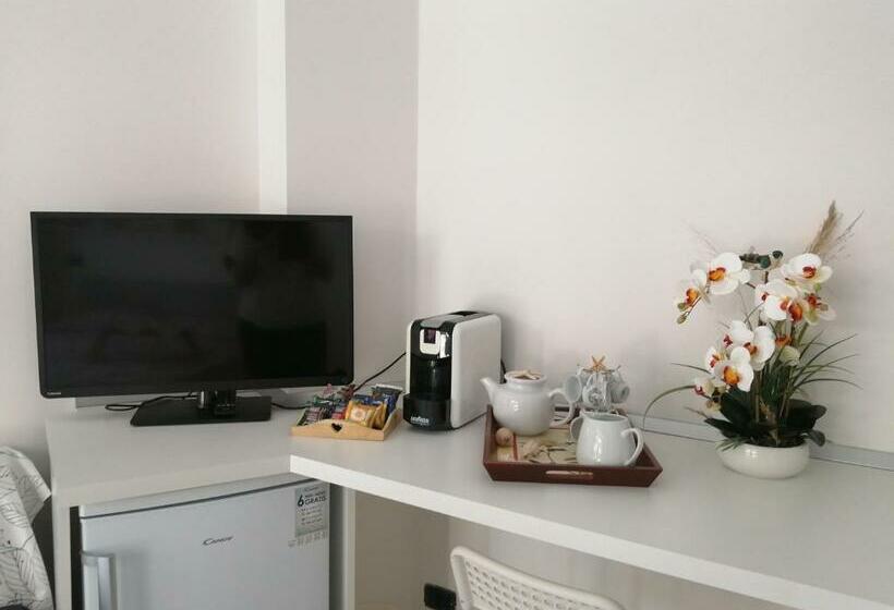 デラックスルーム, Due Effe Room