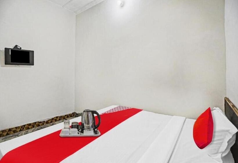 חדר קלאסי לשלושה, Flagship 93324  Vivaan Grand