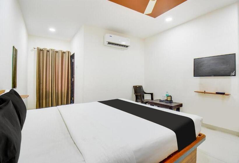 Трехместный Номер Классика, O Grand Executive