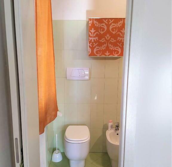 غرفة قياسية, La Favola Mia