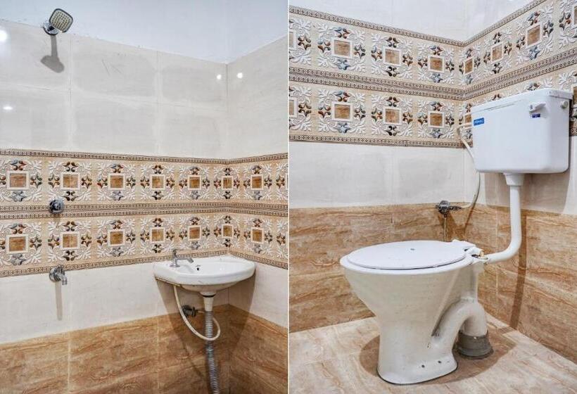 トリプルクラシックルーム, Spot On Hotel Landmark 3