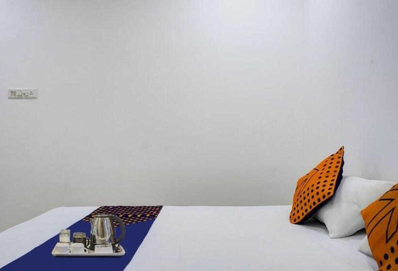 トリプルクラシックルーム, Spot On Hotel Landmark 3