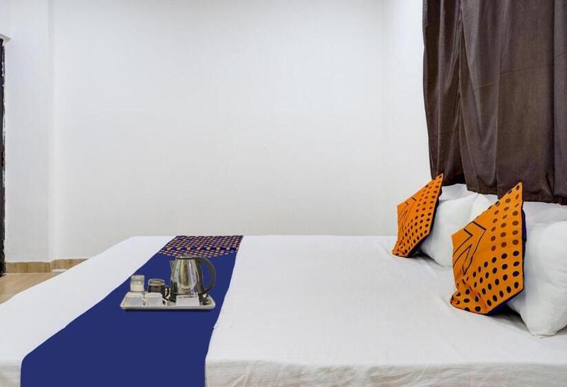 トリプルクラシックルーム, Spot On Hotel Landmark 3