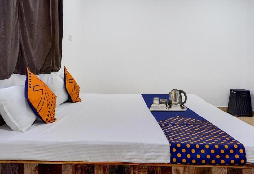 اتاق کلاسیک سه تخته, Spot On Hotel Landmark 3