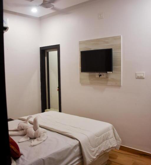 Deluxe Rum, Lake Bridge