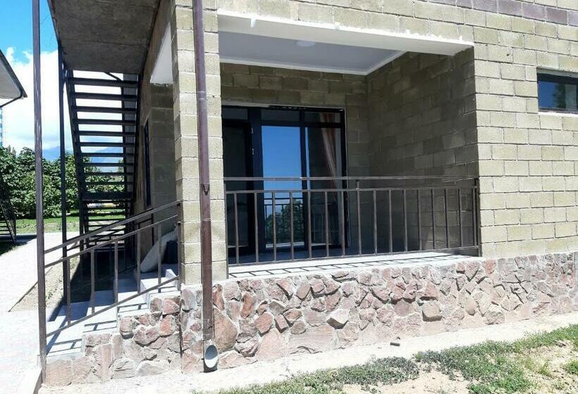 خانه 2 خوابه, Guest House Simiram