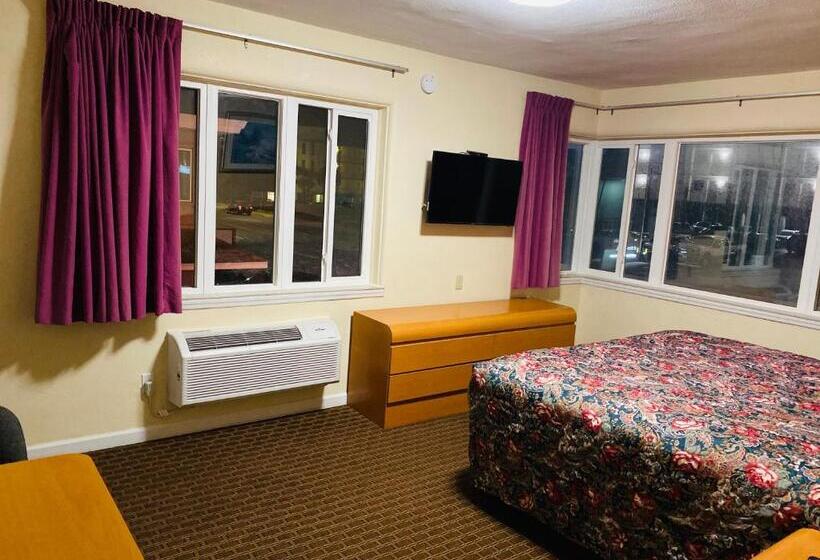 غرفة قياسية سرير كينج, A 1 A Super Inn