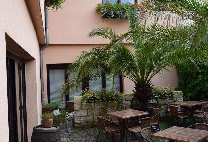 Номер Стандарт, Arte Vida Ohg