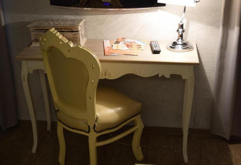 Номер Стандарт, Arte Vida Ohg