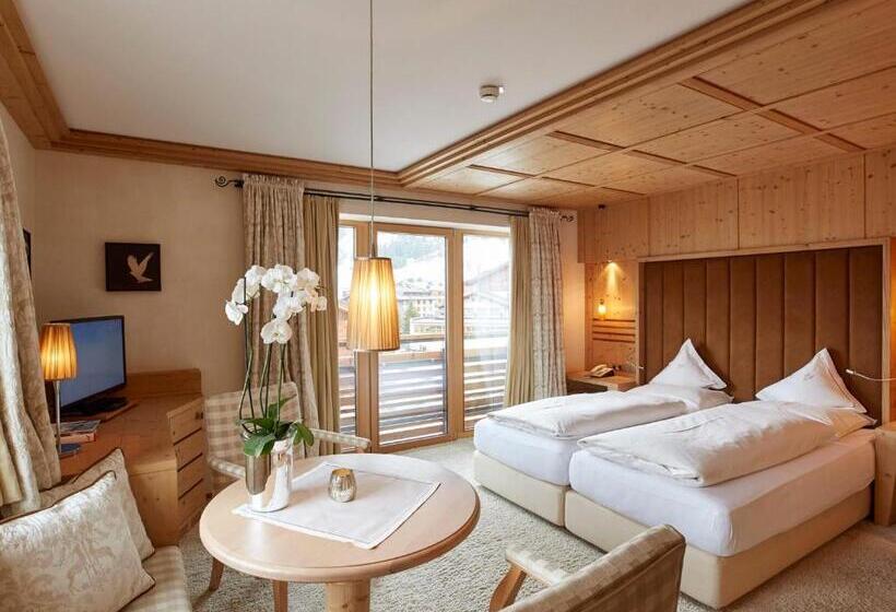 スタンダードルーム, Auriga