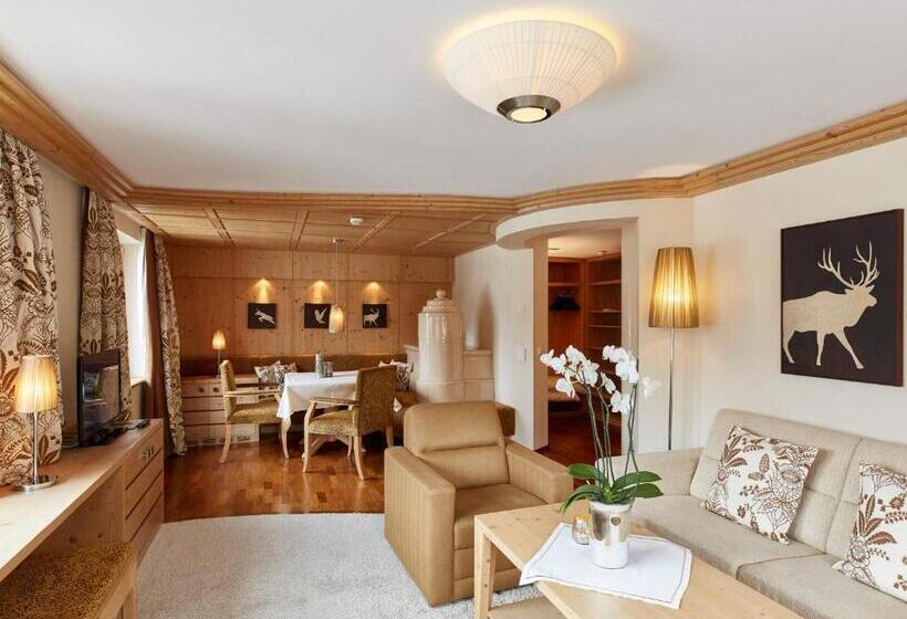 スーペリアースイート, Auriga