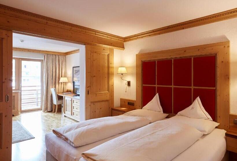 シニアスイート, Auriga