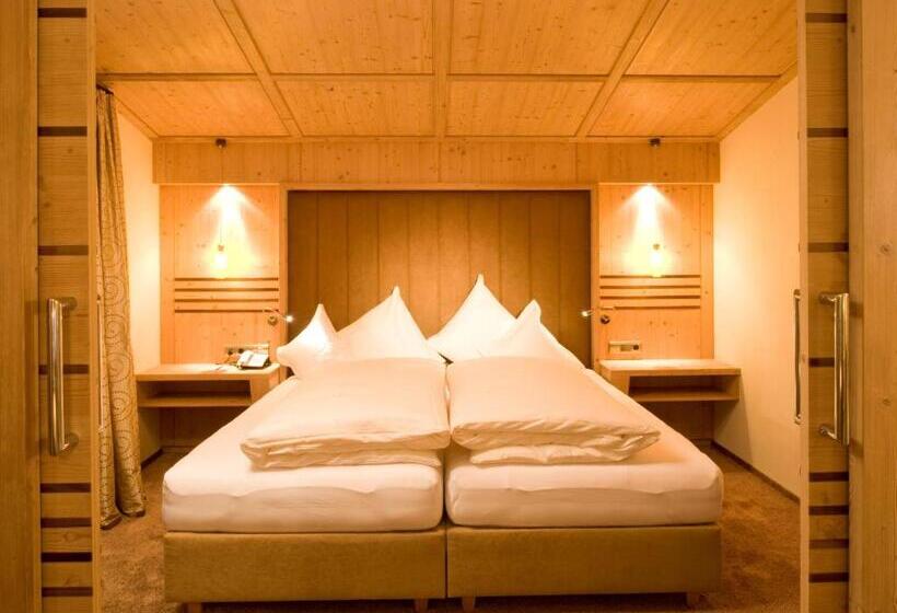 スイート, Auriga