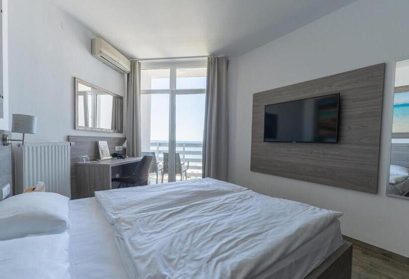 اتاق استاندارد با بالکن و چشم‌انداز دریا, Barbara Piran Beach