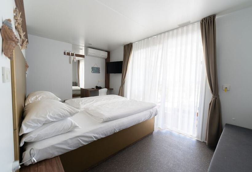 خانه 1 خوابه, Barbara Piran Beach