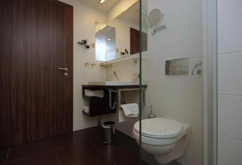 スーペリアールーム, Corso Boutique