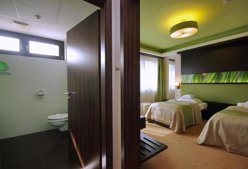 ガーデンビューファミリールーム, Corso Boutique