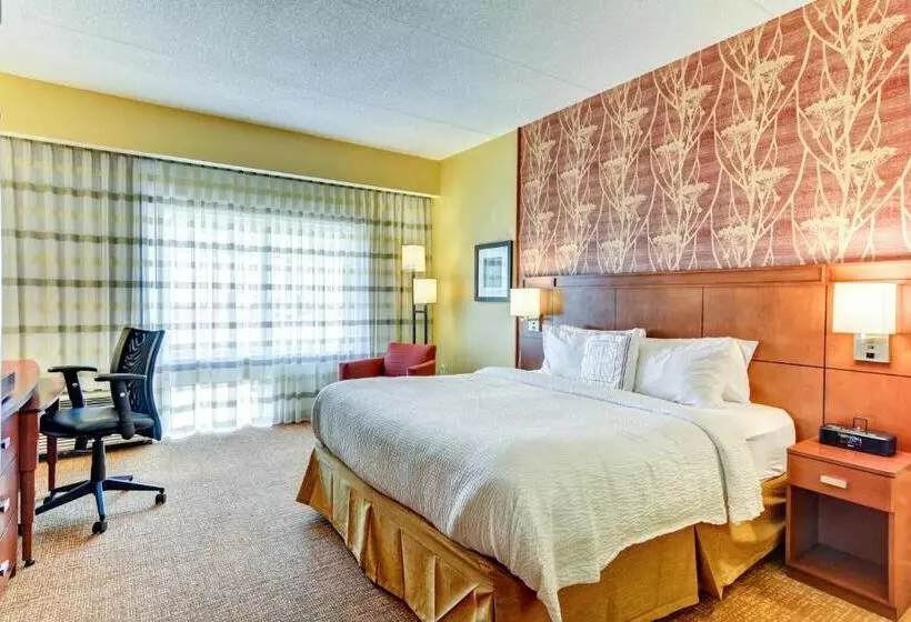 キングサイズベッドのスタンダードルーム, Courtyard By Marriott Bridgeport Clarksburg