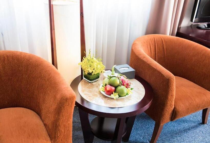 اتاق سوپریور, Dakruco