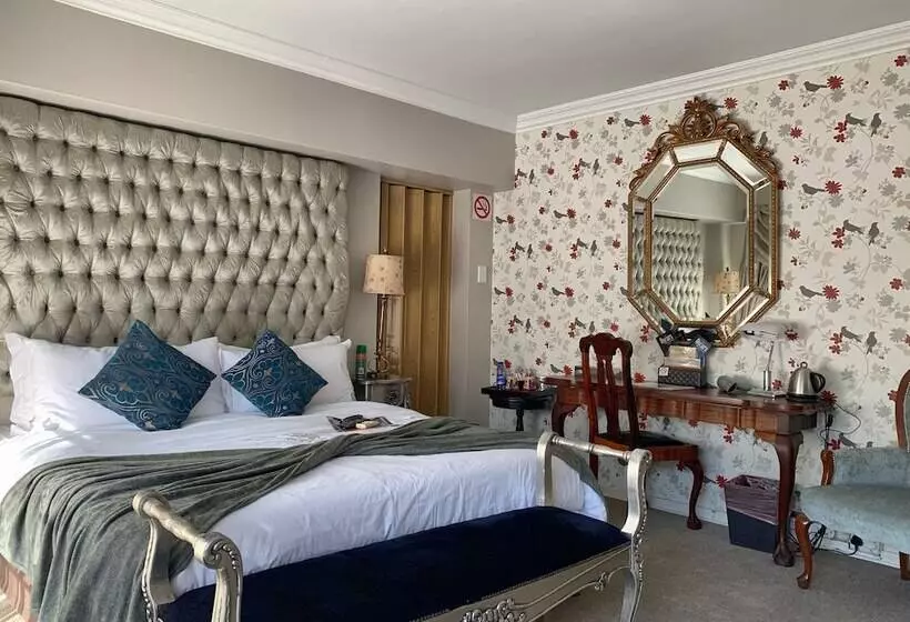 اتاق استاندارد, Dersley Manor